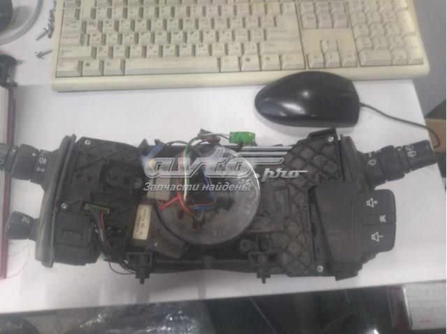 Перемикач підрульовий, правий 8200127728 RENAULT