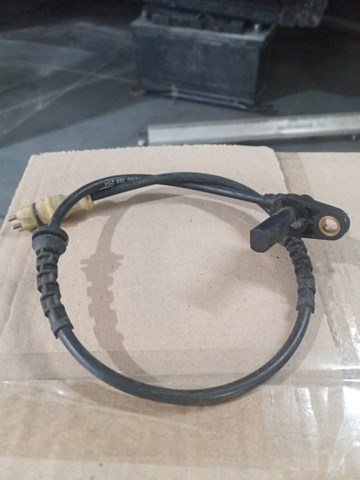 Передній датчик ABS 8200186294 RENAULT