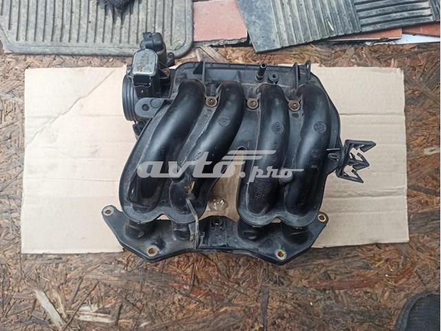 Колектор впускний 9638425180 PEUGEOT