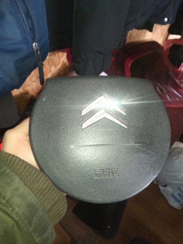 Подушка безпеки водія 96542463ZD PEUGEOT