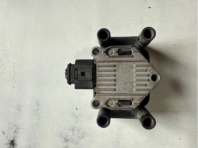 Котушка запалювання BAEQ042 MAGNETI MARELLI