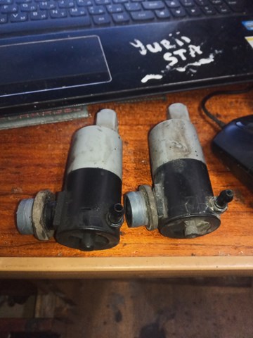 Помпа омивача DMC500040 LAND ROVER