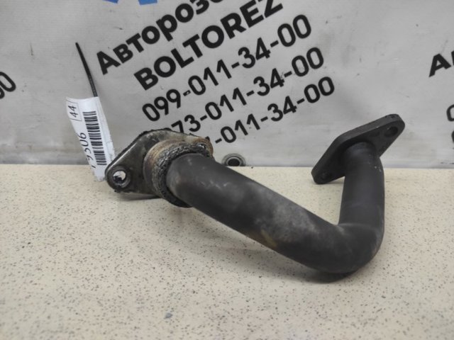 Шланг (патрубок) радіатор EGR, відведення 03G131521R VAG