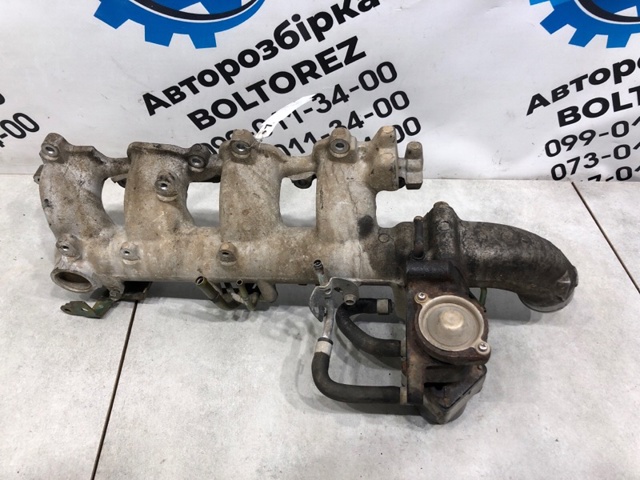 Колектор впускний 140018H810 NISSAN