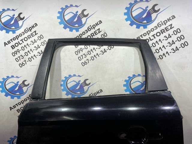 Двері задні 1520947 FORD