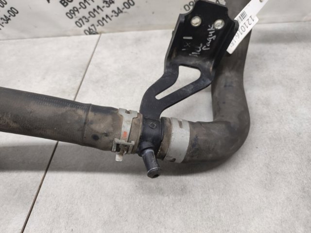 Патрубок системи охолодження 165730T030 TOYOTA