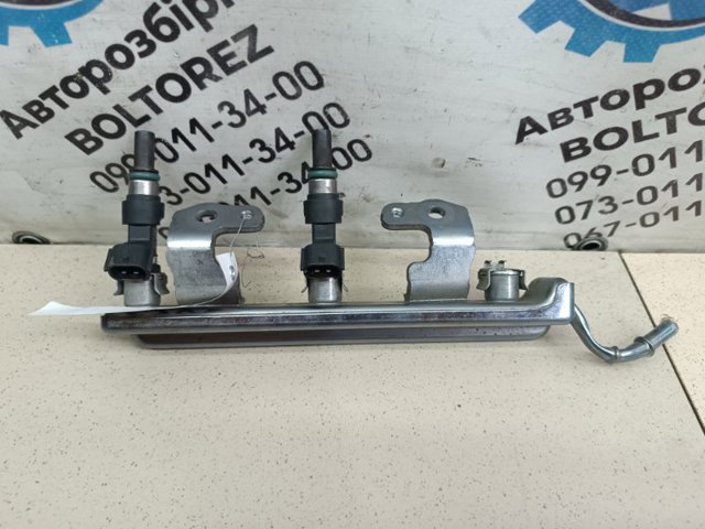 Форсунка паливна 166001HC0A NISSAN