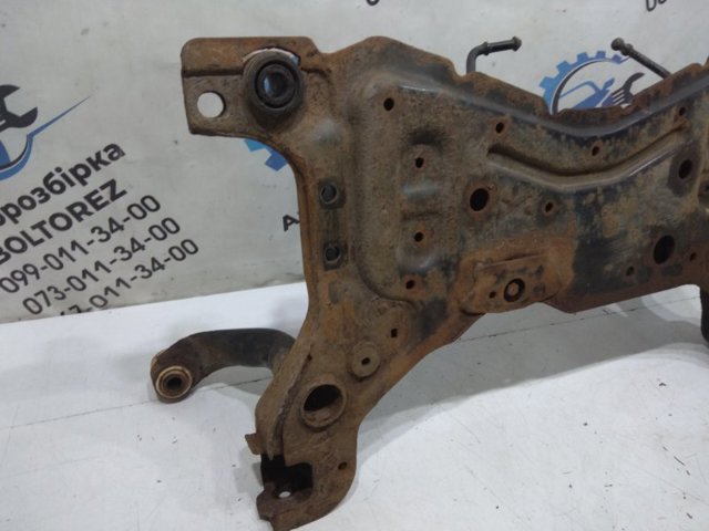 Балка передньої підвіски, підрамник 1682463 FORD