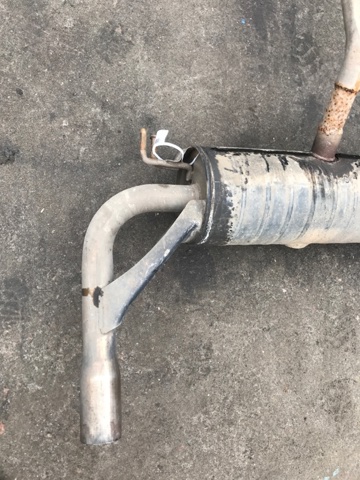Глушилка задня 1743022161 TOYOTA