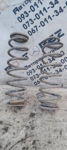 Пружина підвіски задня 1K0511115BF VAG