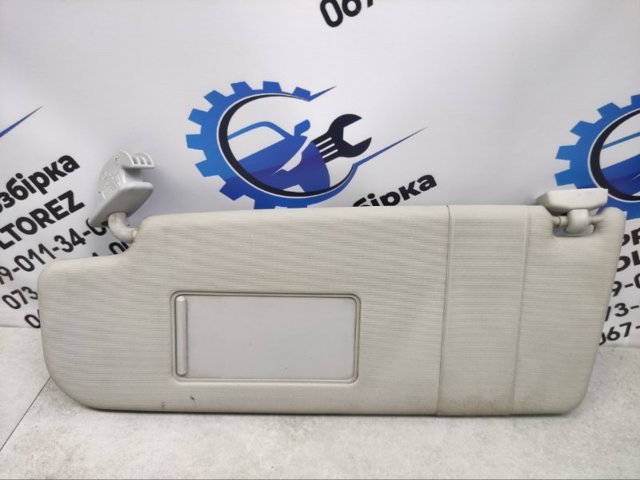 Козирок сонцезахисний 1U0857551N VAG