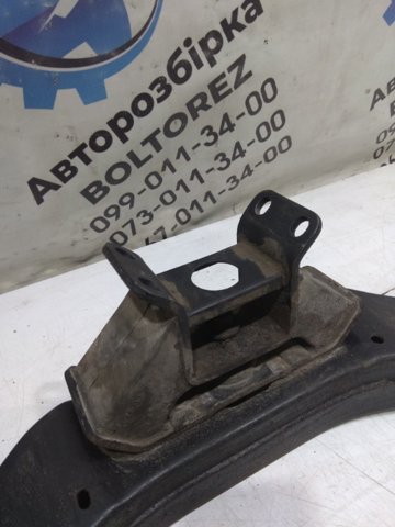 Опора коробки передач 218323E384 HYUNDAI