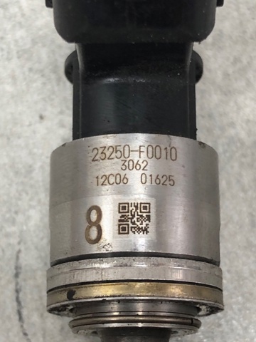 Форсунка вприску палива 23250F0010 TOYOTA