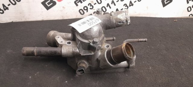 Корпус термостата 2560025003 HYUNDAI