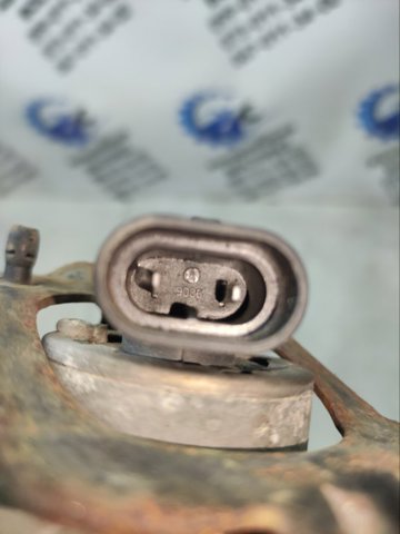 Протитуманка права 261508J025 NISSAN