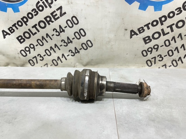 Піввісь задня, ліва 28421FE151 SUBARU