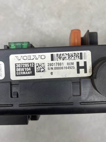Блок запобіжників задній, салонний 30728512 VOLVO