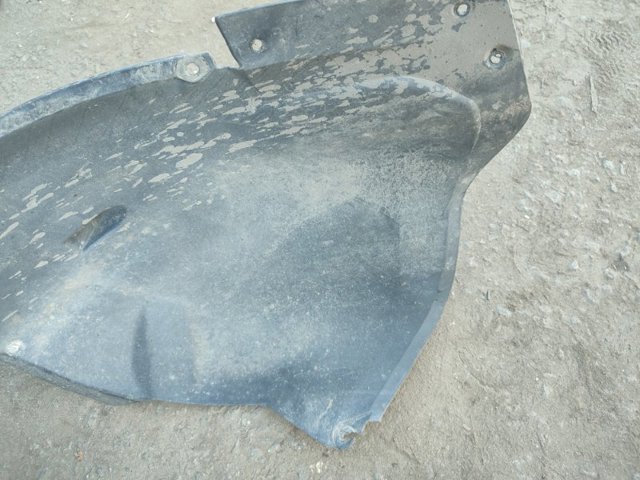 Підкрилок передній лівий 30763614 VOLVO