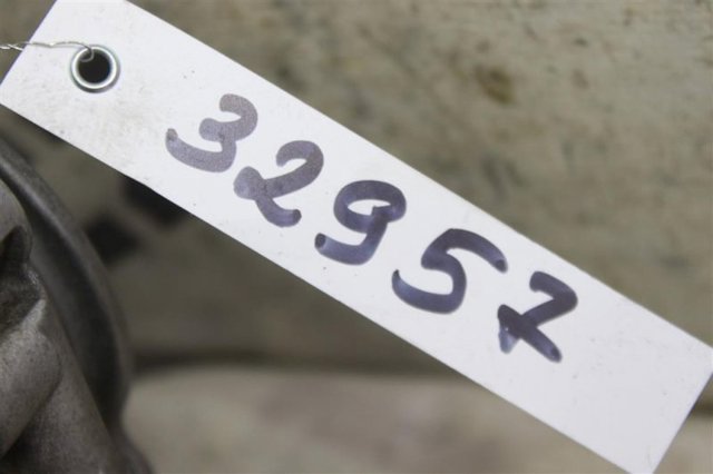 Дросільна заслінка в зборі 351003E100 HYUNDAI