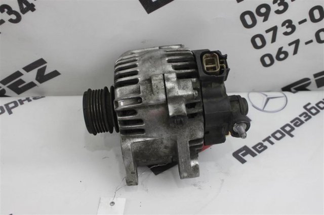 Генератор автомобільний 373002A110 HYUNDAI