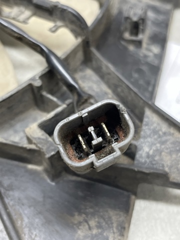 Облицювання рамки радіатора 38615RBDE01 HONDA