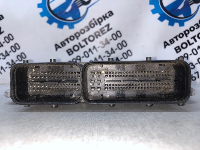 Модуль управління двигуном 391032F440 HYUNDAI