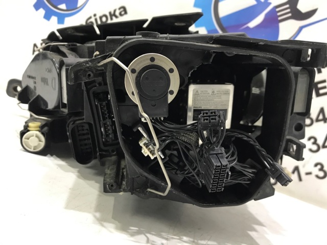 Фара основна права 3C0941754G VAG