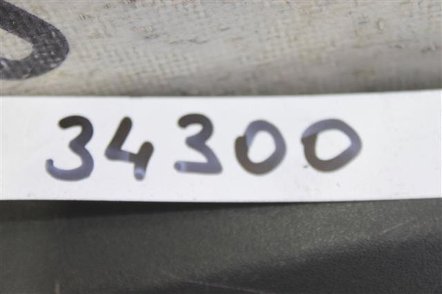 Решітка радіатора 3M51R8138 FORD