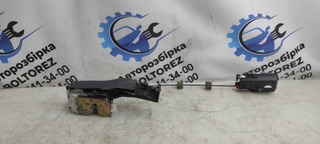 Замок водійських дверей 4057983 FORD