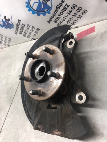 Цапфа поворотна права 4321106250 TOYOTA