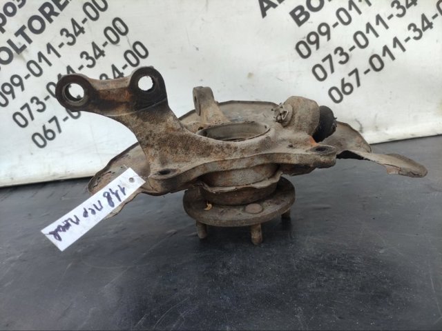 Цапфа поворотного кулака 4321158020 TOYOTA