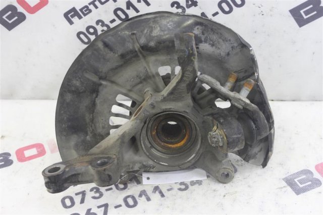 Цапфа поворотного кулака 43211AA010 TOYOTA