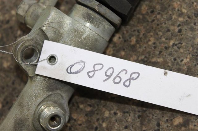 Паливна рампа 445214030 BMW