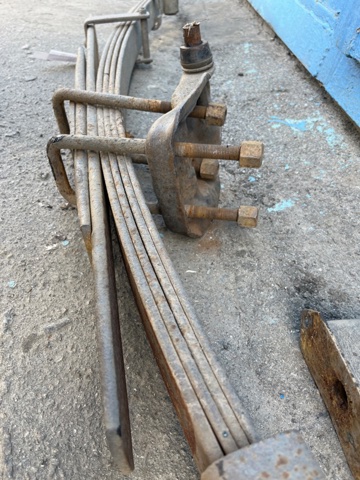 Ресора задня 482103D240 TOYOTA
