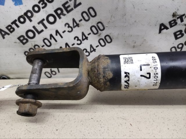 Амортизатор передньої підвіски 4851080340 TOYOTA