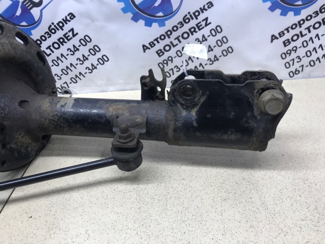 Амортизатор задній, правий 4853033380 TOYOTA