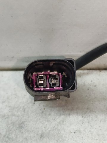 Запор капота (замок і привід замка капота) 4G0823509C VAG
