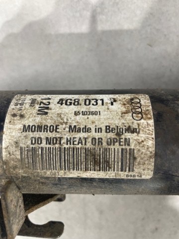 Амортизатор передньої підвіски 4G8413031F VAG