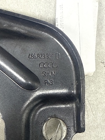 Завіса капота ліва 4G8823301E VAG