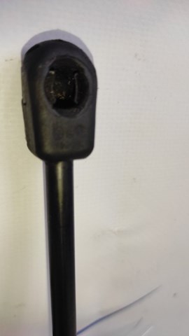 Амортизатор під капот 4G8823359A02S VAG