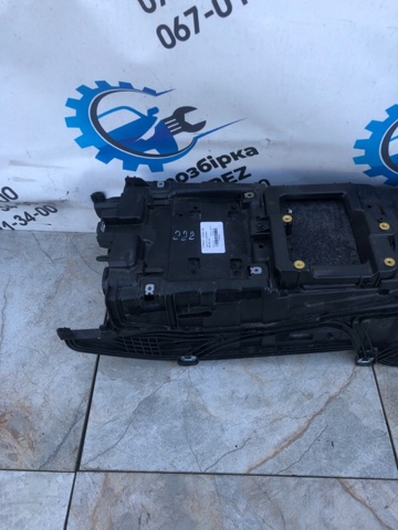 Консоль панелі приладів 4M0863243 VAG