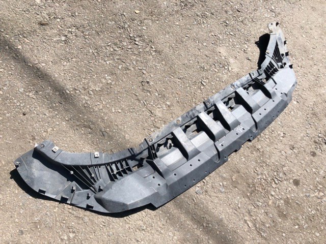 Захист бампера переднього 4M8807611F VAG