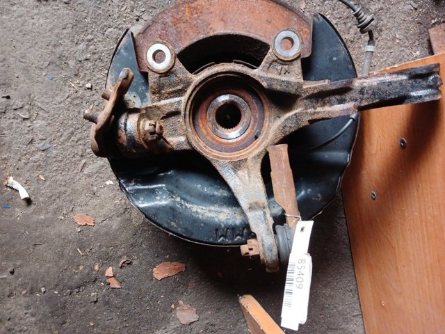 Цапфа поворотного кулака 51211SWAA00 HONDA
