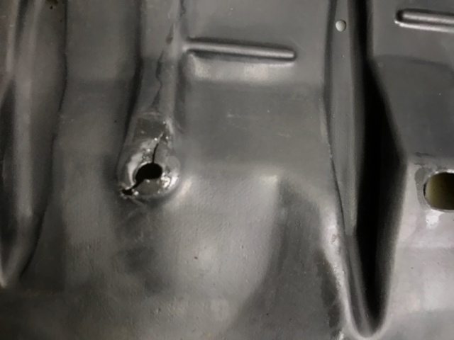 Захист двигуна, правий 5144106220 TOYOTA