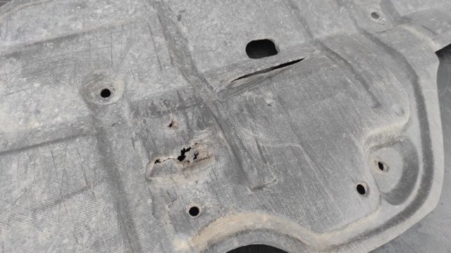 Захист двигуна, лівий 5144233080 TOYOTA