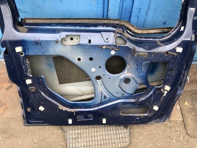 Водійські двері 5147242 FORD