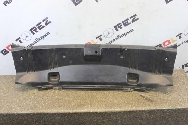Накладка перегородки 51477009192 BMW