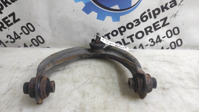 Важіль передньої підвіски верхній, лівий 51520TA0A03 HONDA