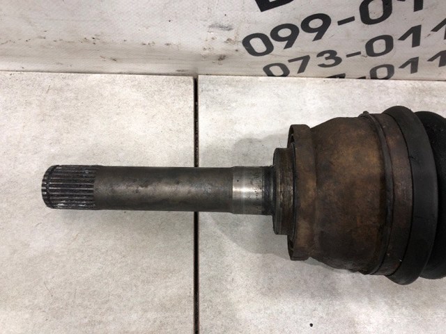 Привід передній правий 51620H1000 HYUNDAI