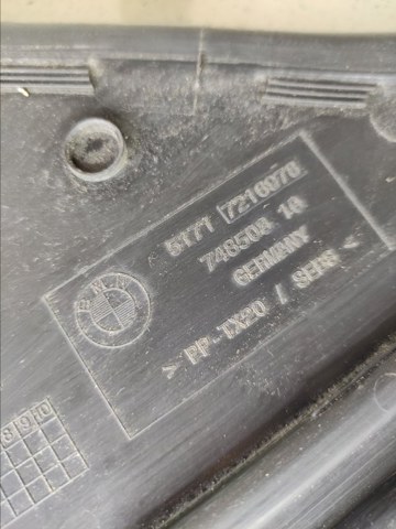 Решітка склоочисників 51717216978 BMW